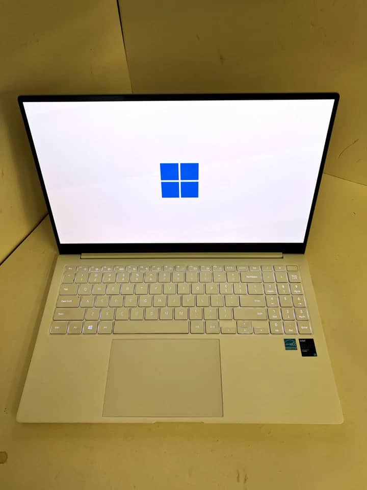 Samsung Galaxy Book Pro Computers New 256GB 8GB
