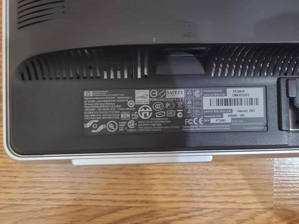 HP W2007 Monitors Used - Good Black