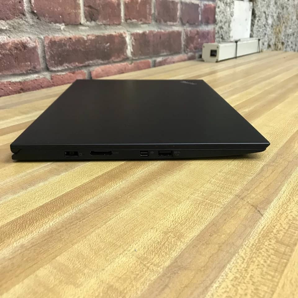 Lenovo ThinkPad X1 Carbon Gen 4 Computers Used - Good Unspecified 8GB