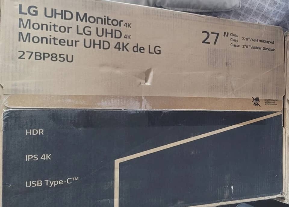 LG 27BL85U Monitors New Silver