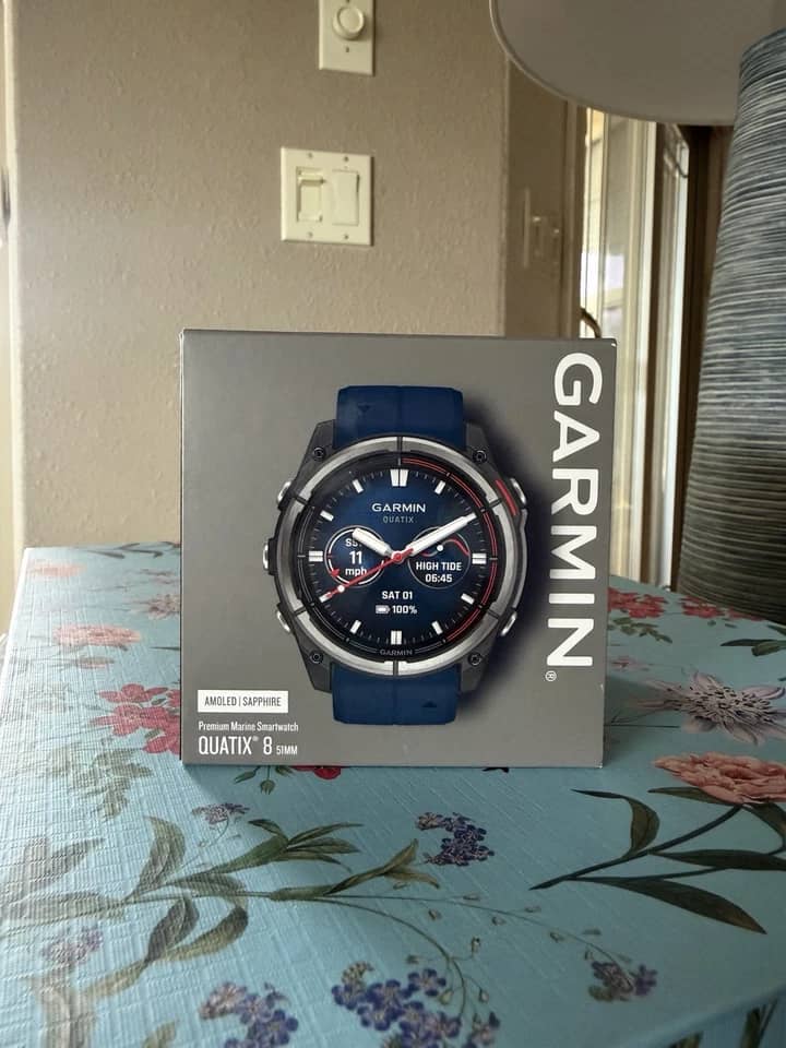 Garmin quatix® 8 Smartwatches New Blue