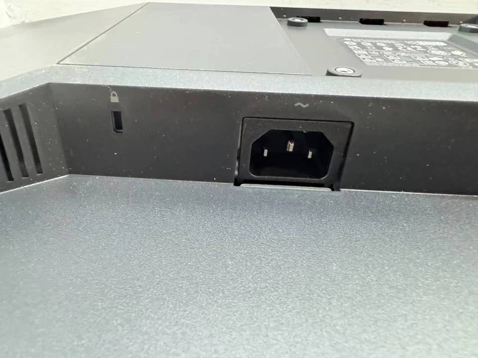 HP E27 G4 Monitors New Black