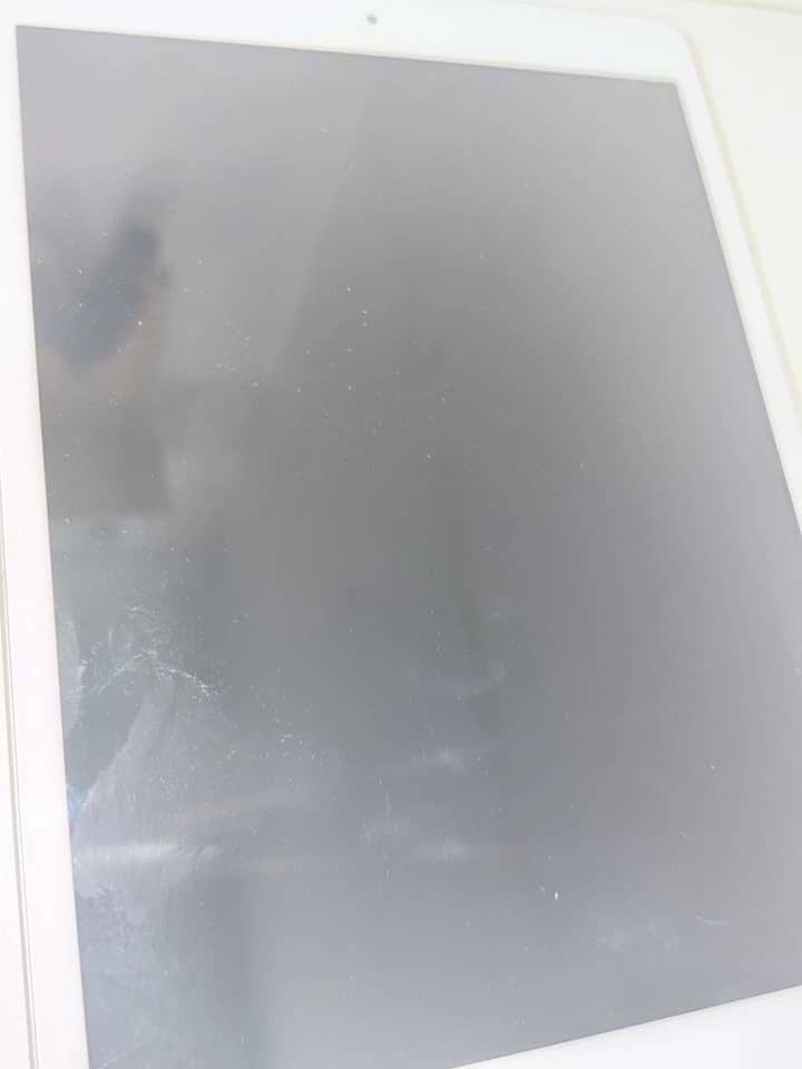 Apple iPad 8th Tablets Gold 32GB New