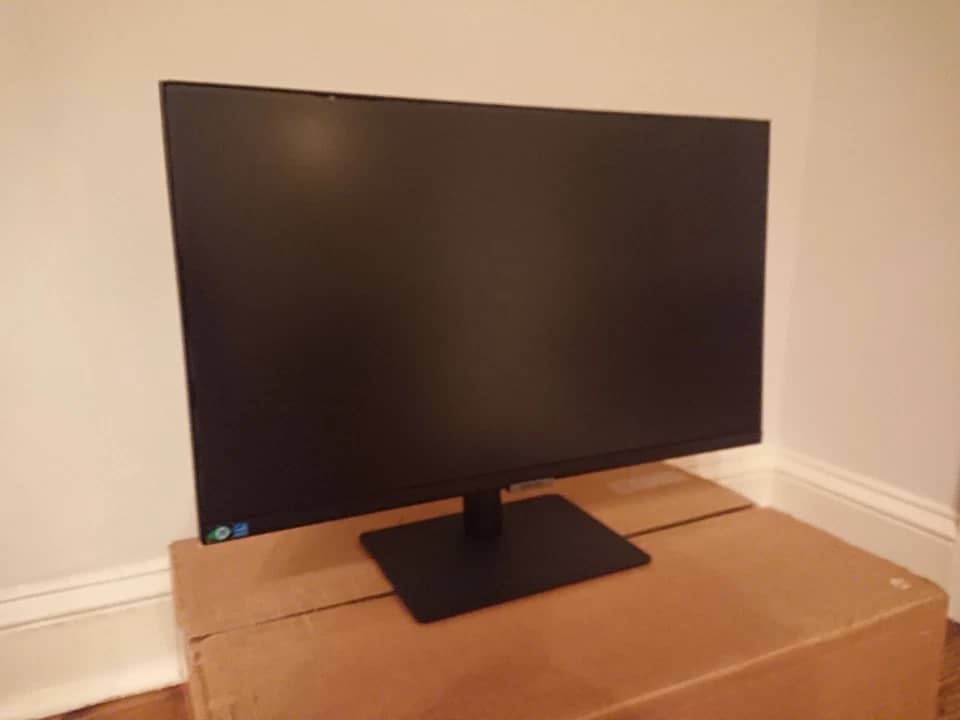 Samsung S24A608UCN Monitors Used - Good Black