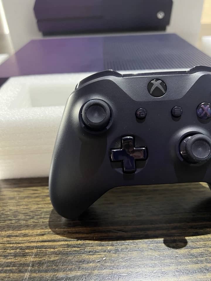 Microsoft Xbox One Video Game Consoles New Black