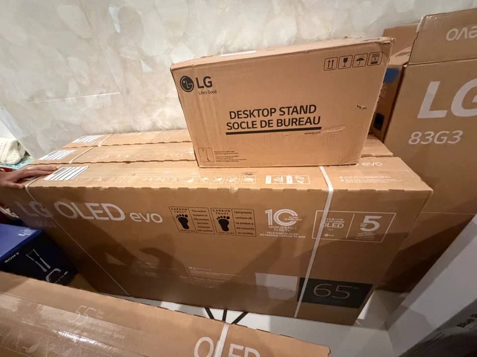 LG G3PUA TVs Open-Box Excellent Black