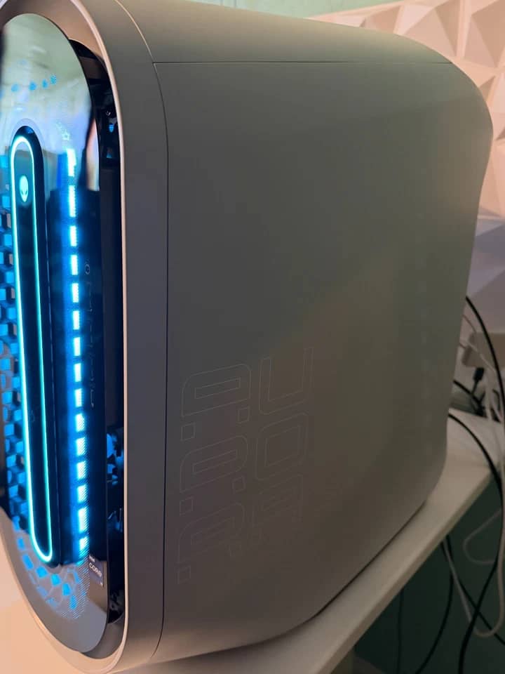 Dell Alienware Aurora R13 Computers Open-Box Excellent 512GB 64GB