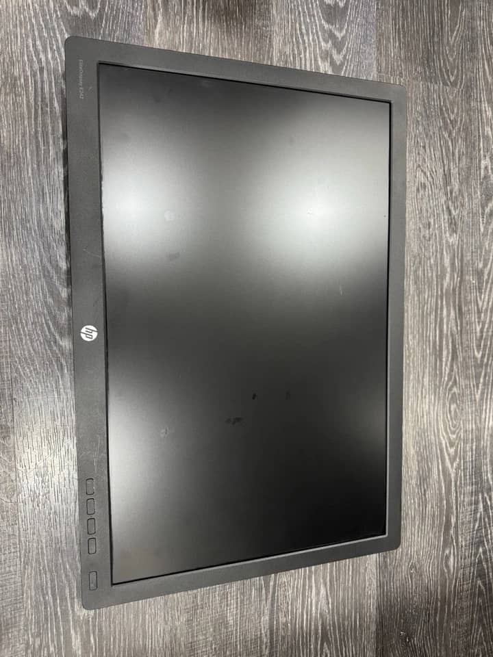 HP E242 Monitors Used - Good Black
