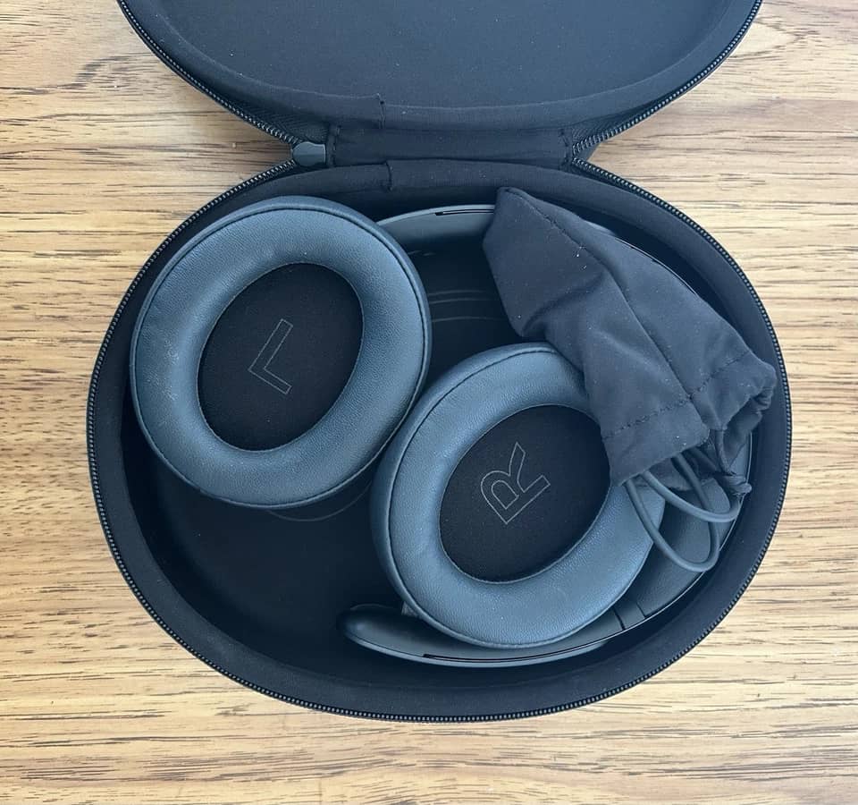 Soundcore Life Q35 Headphones & Earbuds Used - Good Pink