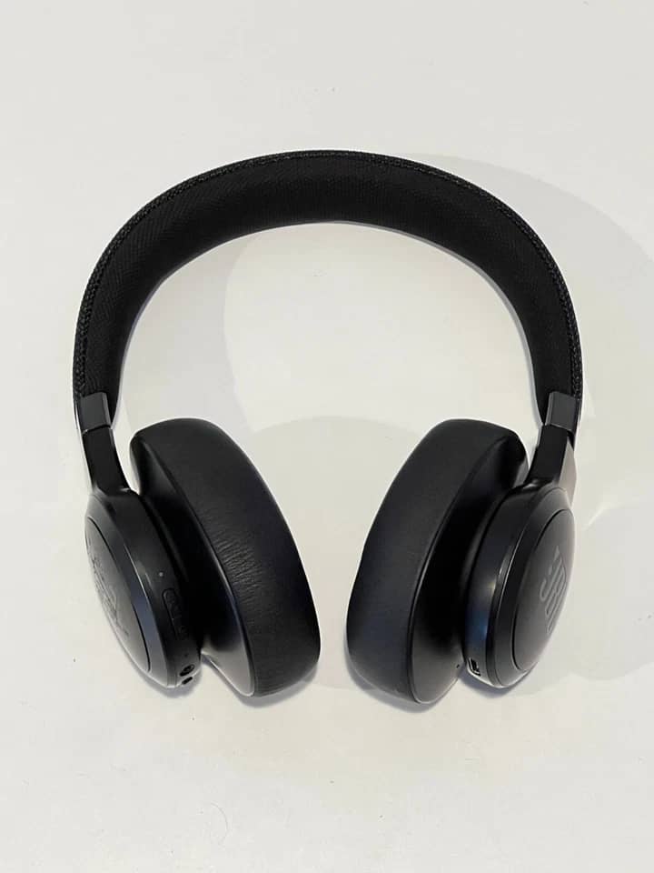 JBL JBLT770NCBLKAM Headphones & Earbuds New Black
