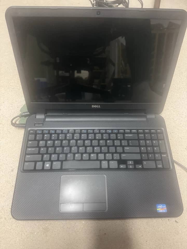 Dell Inspiron 15 3521 Computers Used - Good Unspecified 4GB