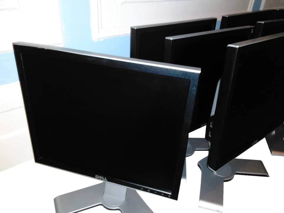 Dell 1708FP Monitors Open-Box Excellent Silver