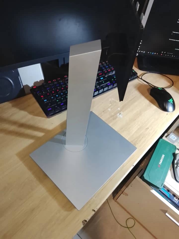 HP E24 G4 Monitors New Black