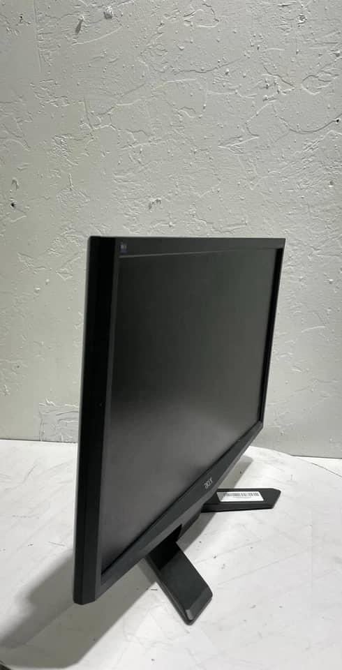 Acer X223W Monitors Used - Good Black