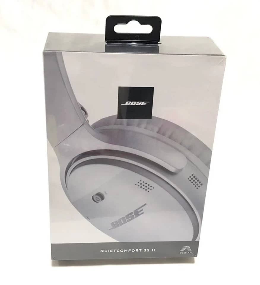 Bose QuietComfort 35 II Headphones & Earbuds New White