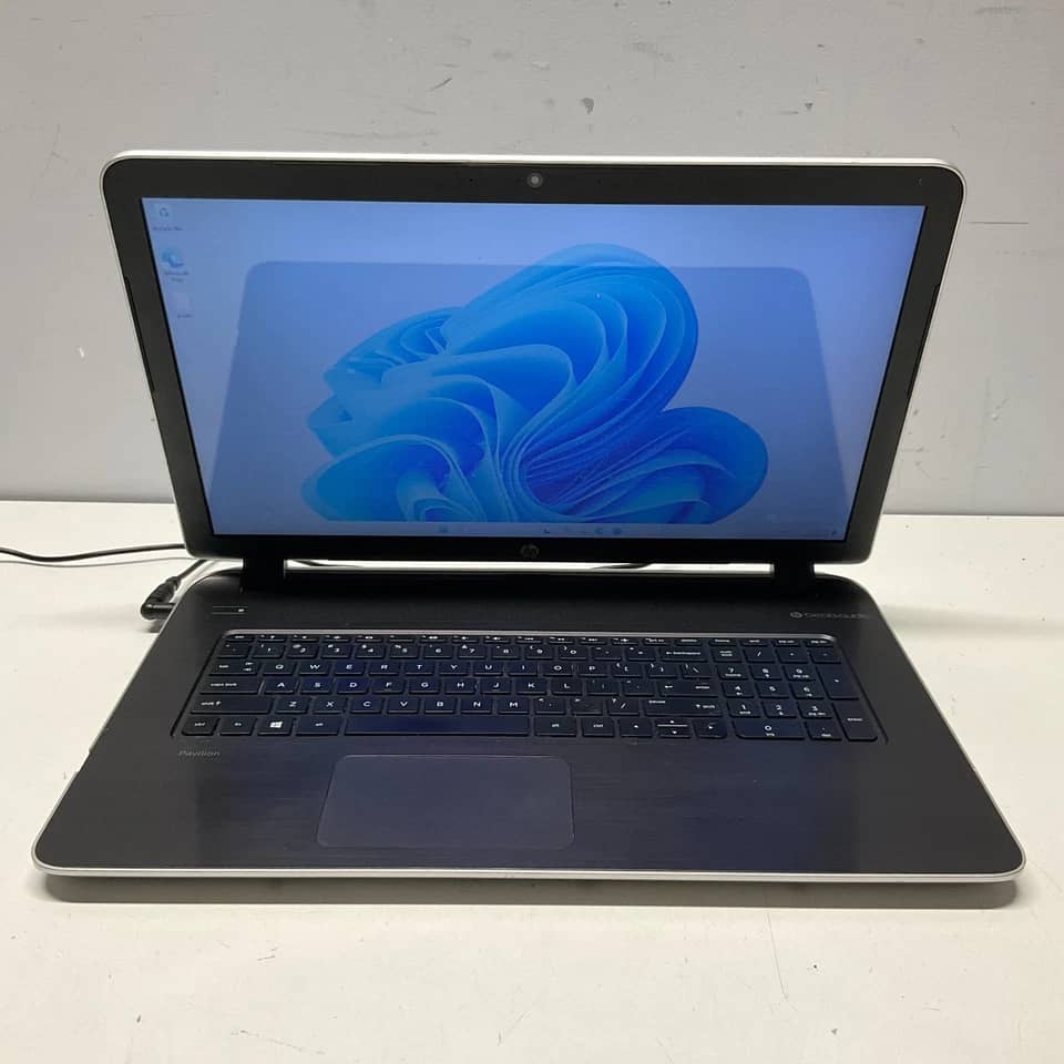 HP Pavilion 17 Computers Used - Good 128GB