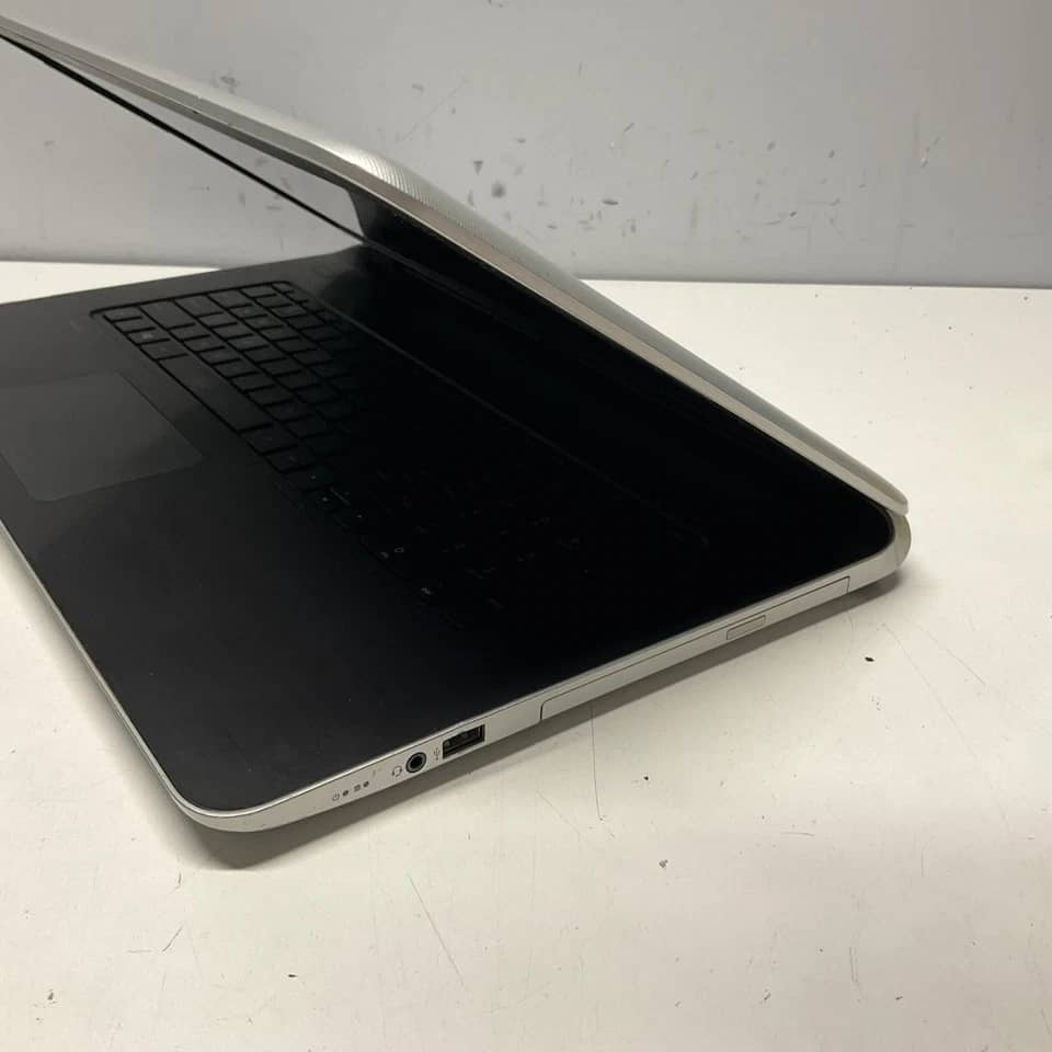 HP Pavilion 17 Computers Used - Good 128GB