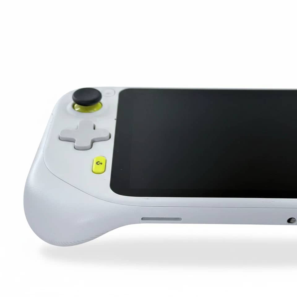 Logitech G Cloud Handheld Portable Gaming Console Video Game Consoles New White
