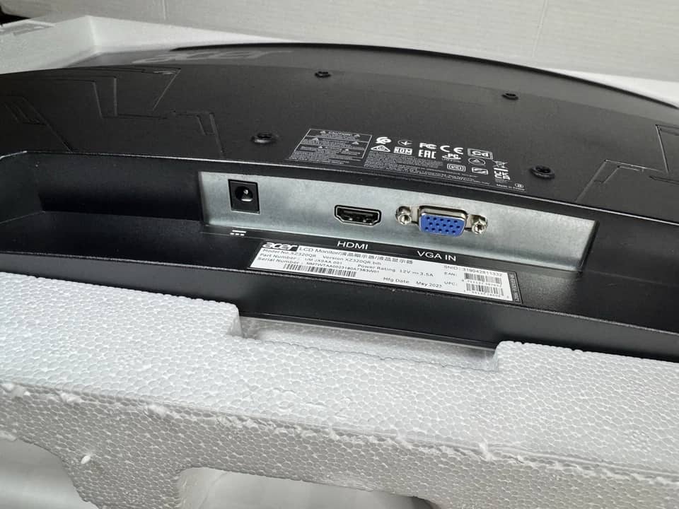Acer XZ320QR Monitors Open-Box Excellent Black