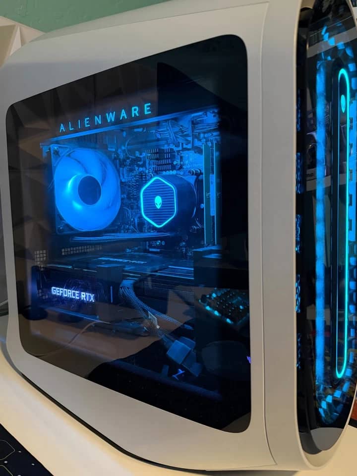 Dell Alienware Aurora R13 Computers Open-Box Excellent 512GB 64GB