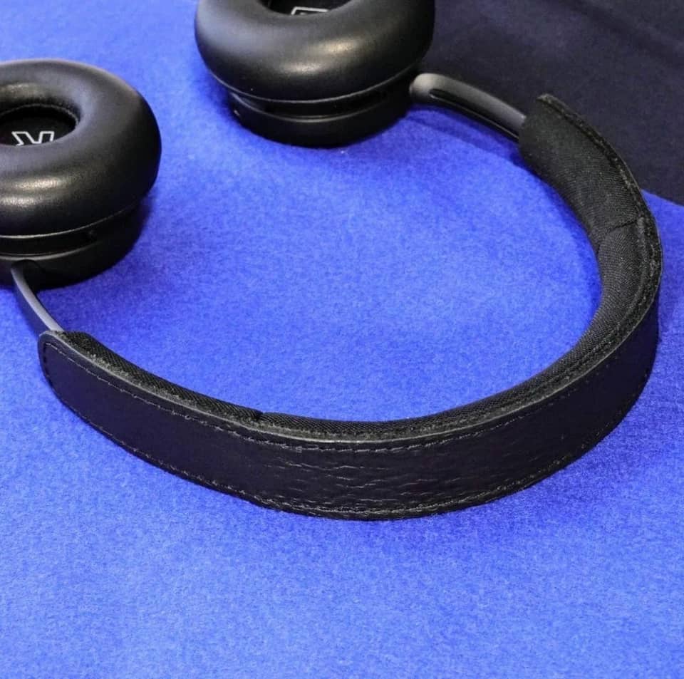Bang & Olufsen Beoplay H8i Headphones & Earbuds Open-Box Excellent Brown