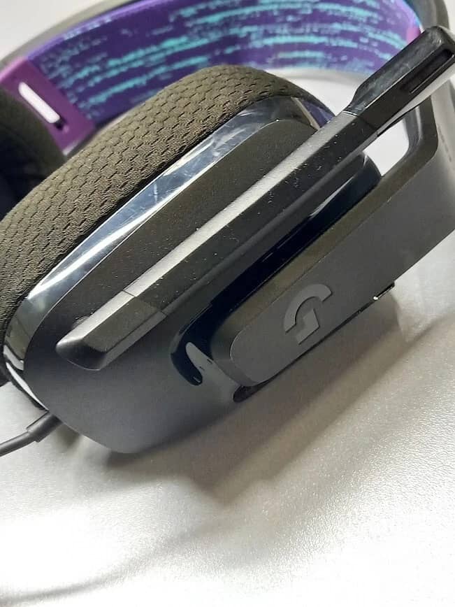 Logitech G335 Headphones & Earbuds Refurbished - Excellent Black