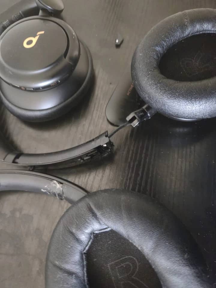 Soundcore Life Q30 Headphones & Earbuds New Black