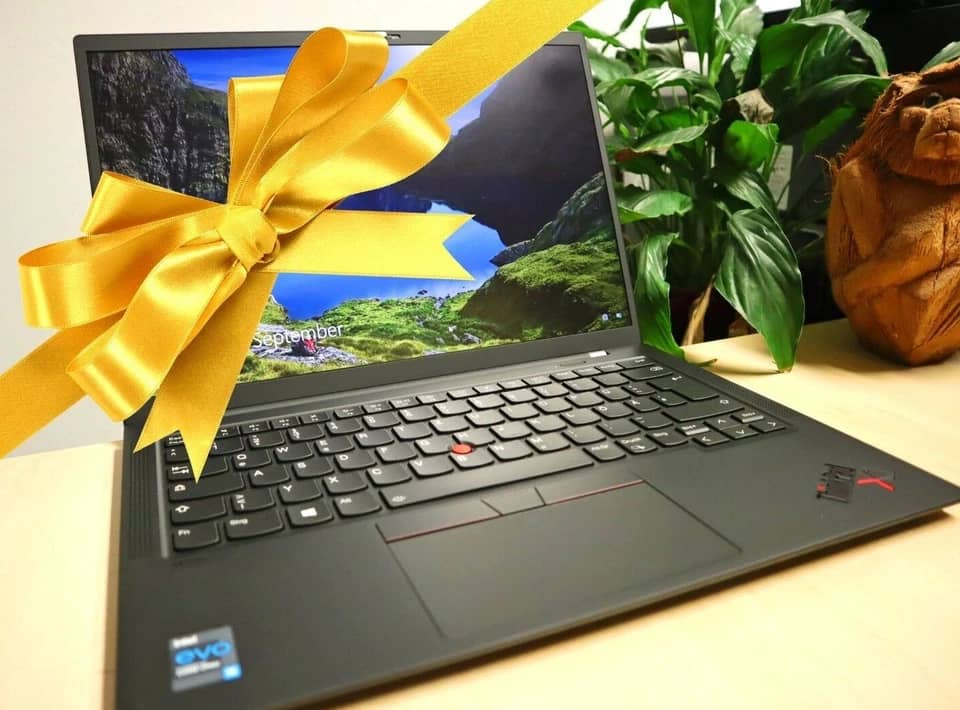 Lenovo ThinkPad X1 Carbon Computers New 256GB 6GB