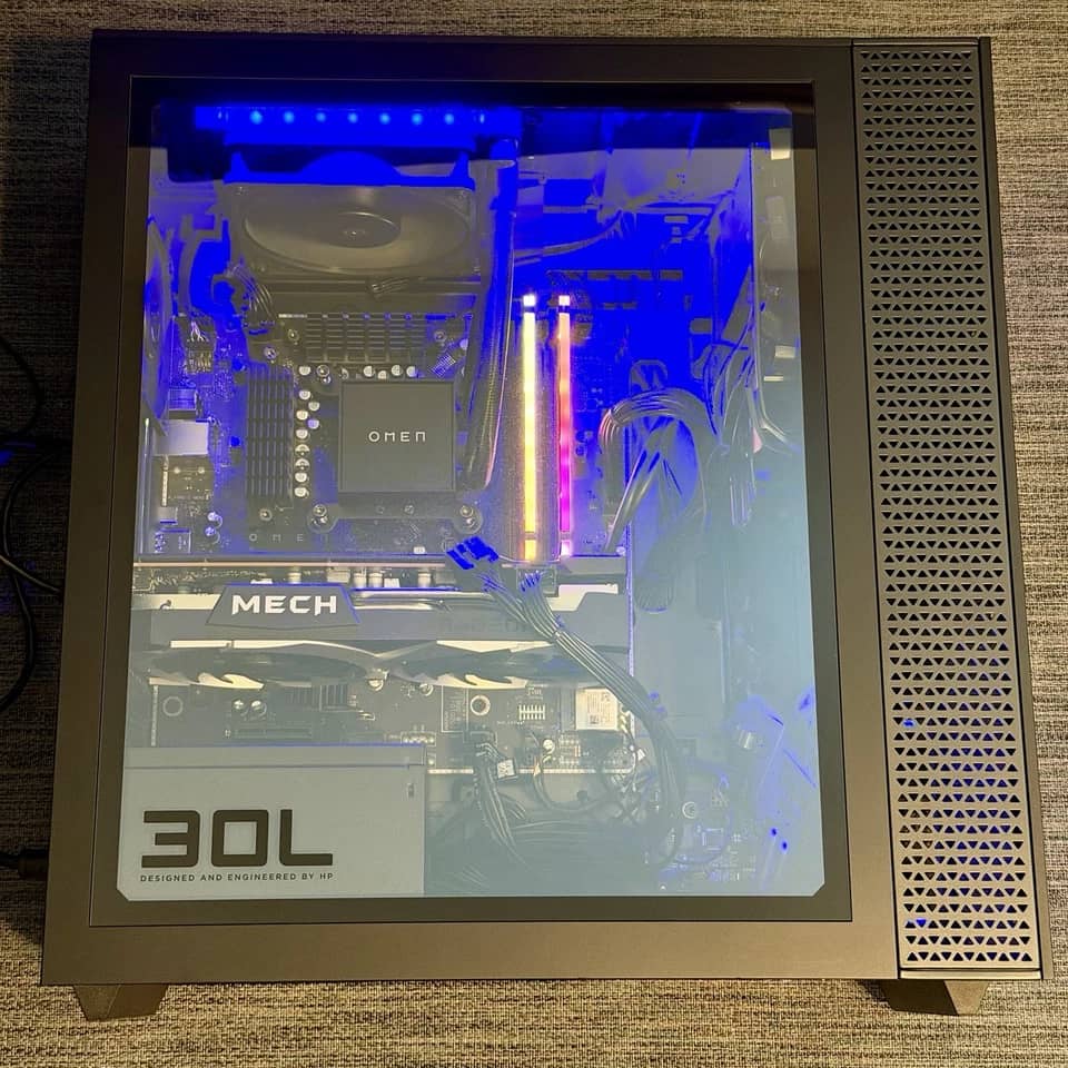 HP OMEN 40L Computers New 256GB 8GB