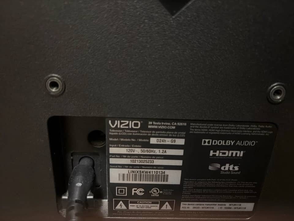 VIZIO D24h-G9 TVs Open-Box Excellent Black