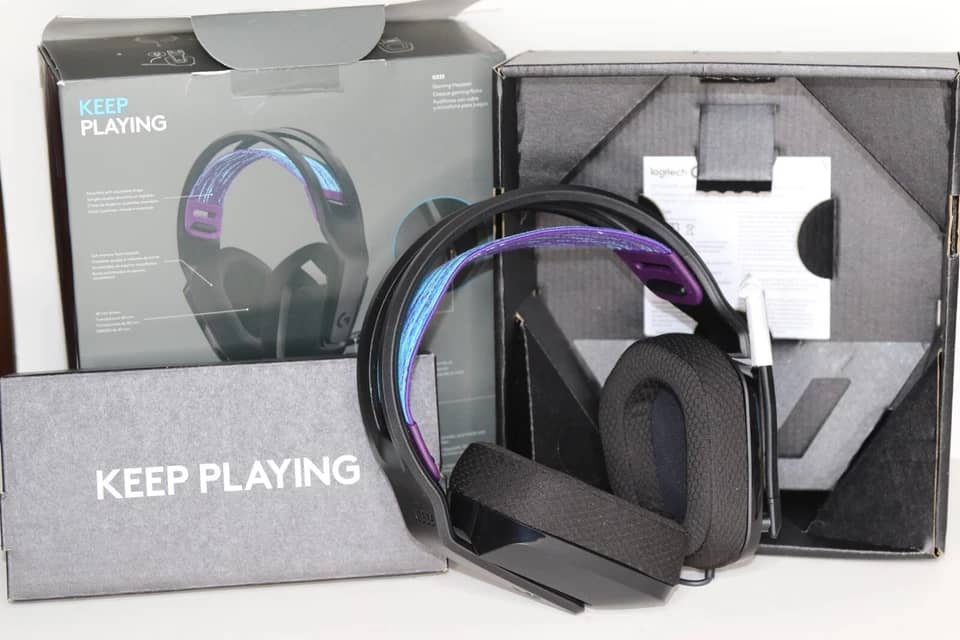 Logitech G335 Headphones & Earbuds New Black