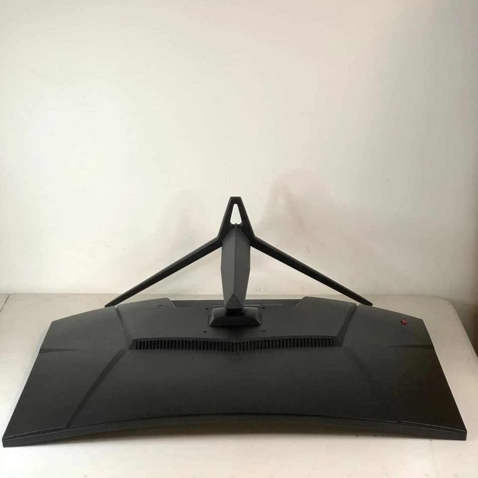 MSI G32C4W Monitors New Black