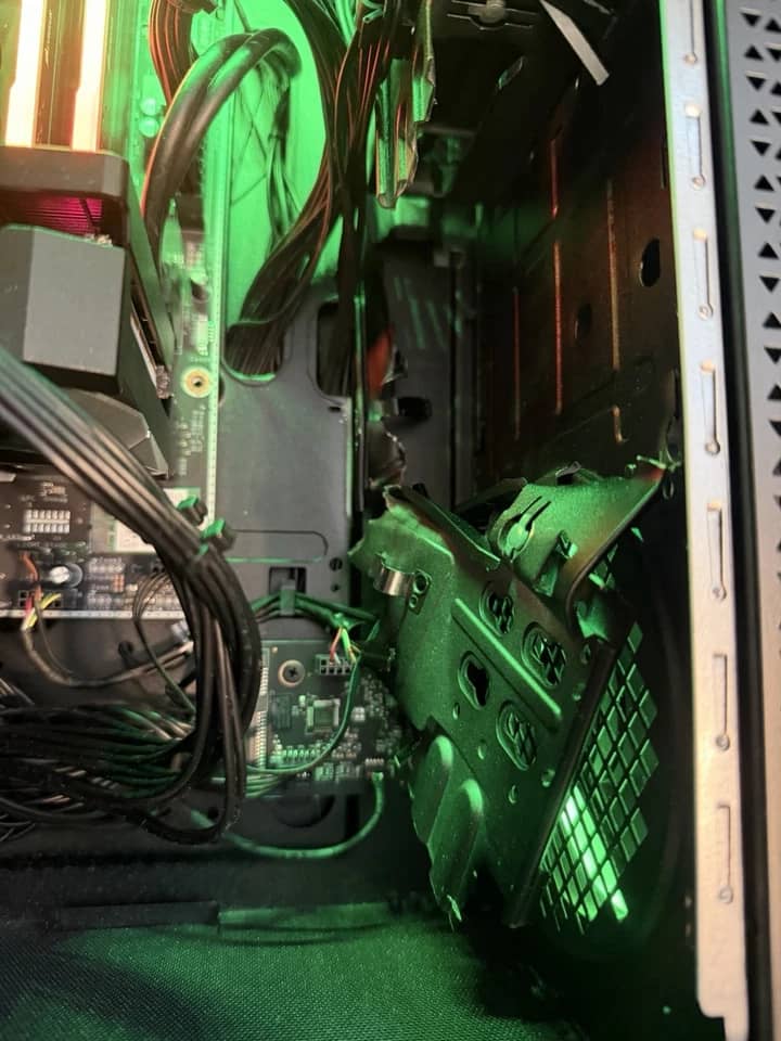 HP OMEN 40L Computers New 256GB 8GB