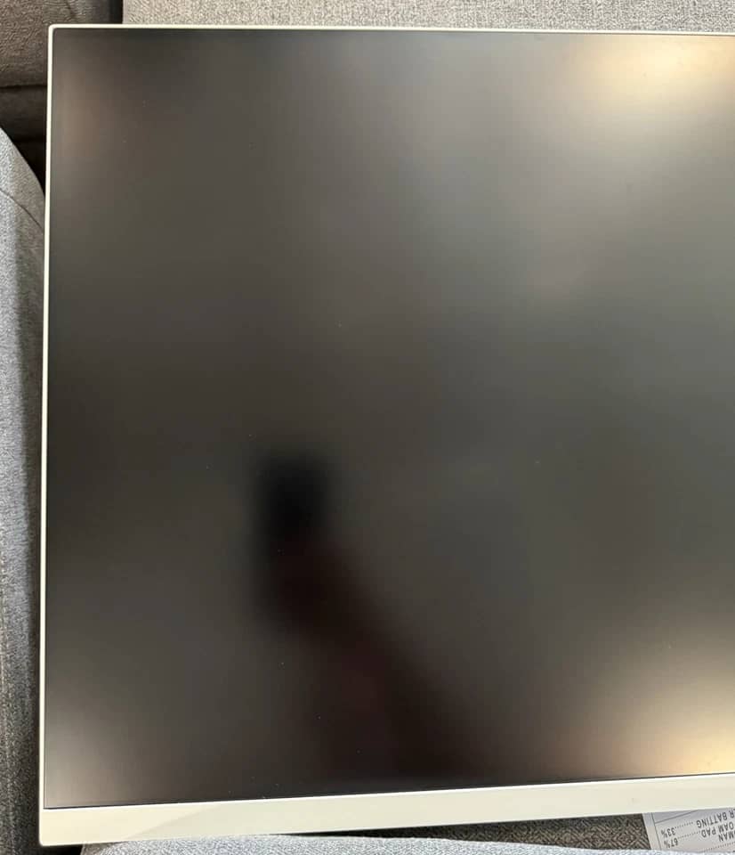 Samsung LS32DM801U Monitors New White