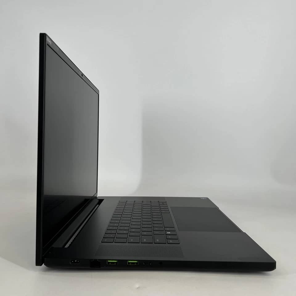 Razer Blade 18 Computers New 1TB 32GB