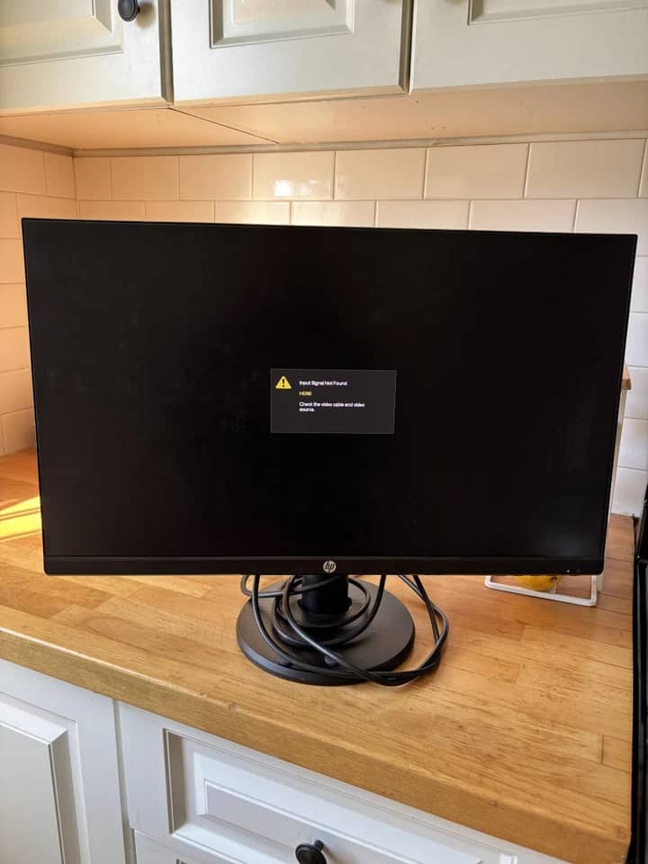 HP P24h G4 Monitors New Black