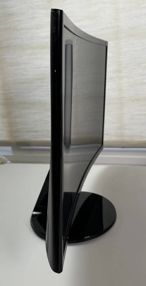 Samsung CF390 Monitors New Black
