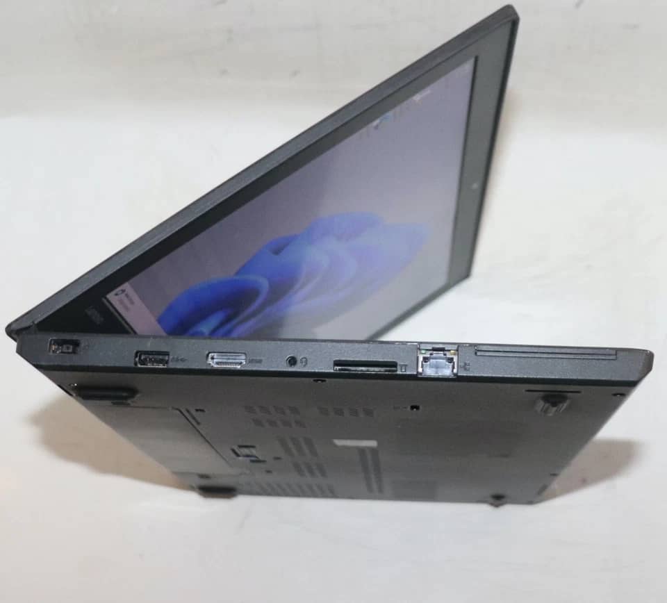 Lenovo ThinkPad T560 Computers Refurbished - Good 256GB 12GB