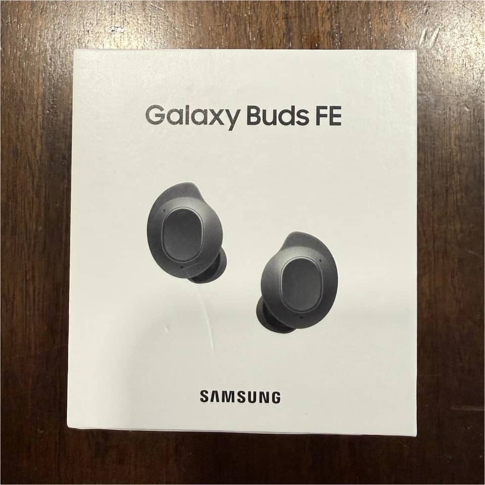 Samsung Galaxy Buds FE Headphones & Earbuds New Black