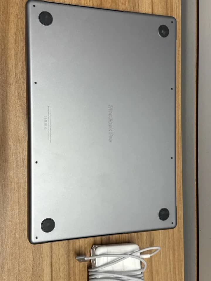 Apple MacBook Pro 14 Computers Refurbished - Good 512GB 16GB
