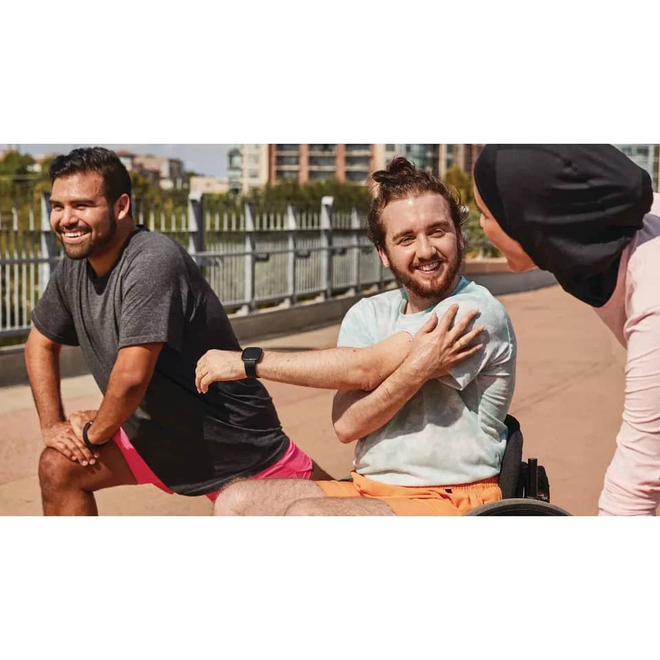 Fitbit Versa 4 Smartwatches New Black