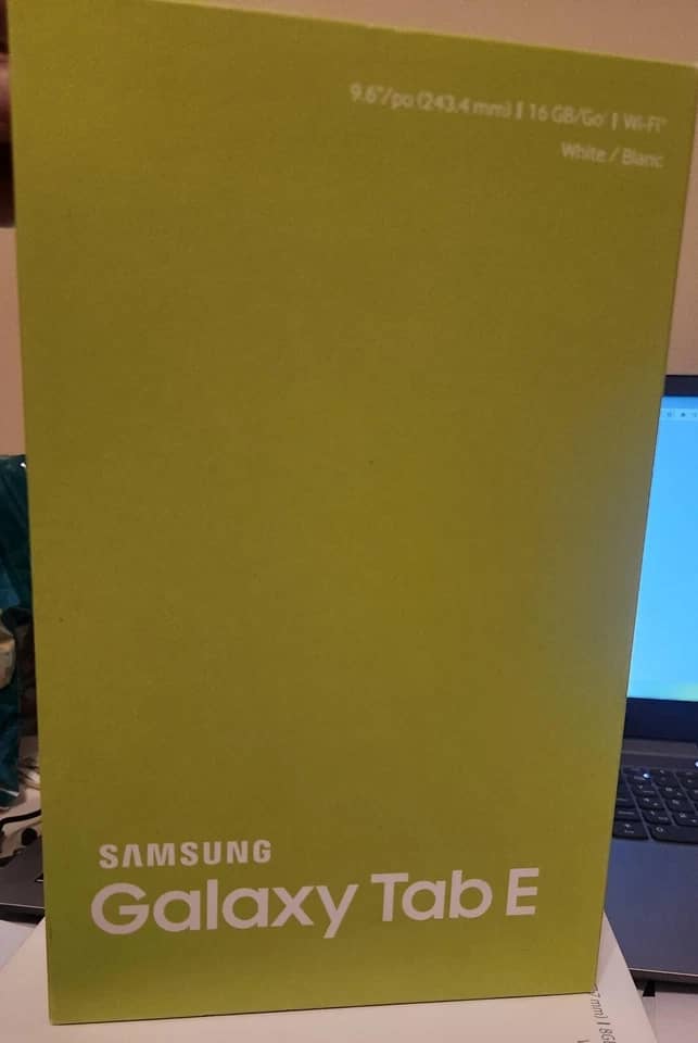 Samsung Galaxy Tab E Tablets White 16GB New