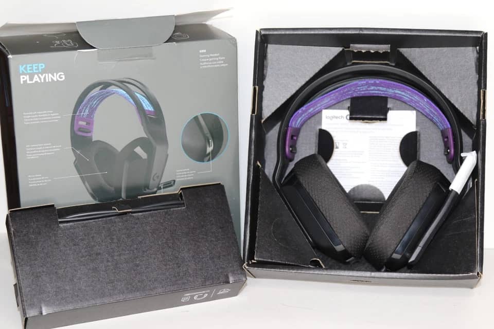 Logitech G335 Headphones & Earbuds New Black