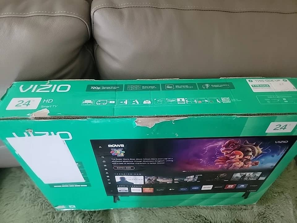 VIZIO D24h-G9 TVs Open-Box Excellent Black