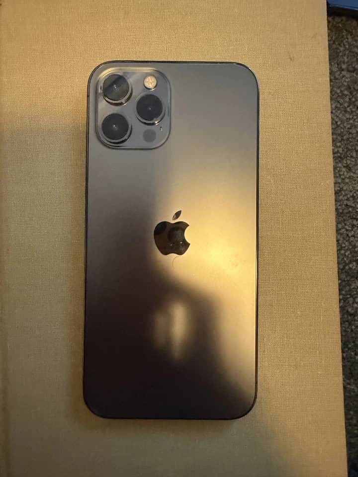 Apple iPhone 12 Cell Phones Black 64G New Straight Talk
