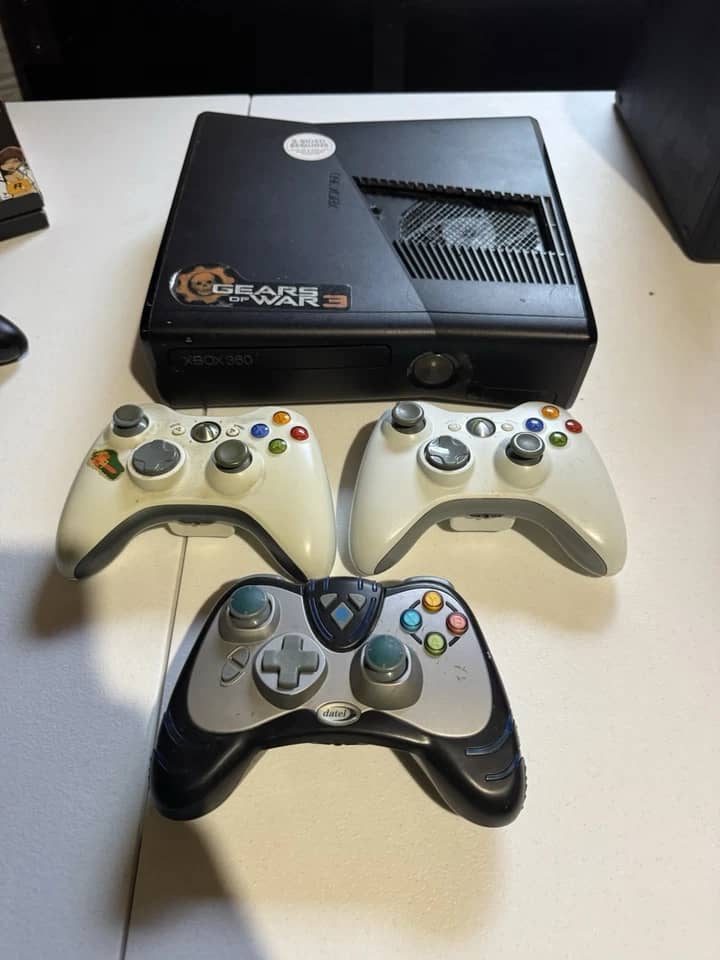 Microsoft Xbox 360 S Video Game Consoles New Black