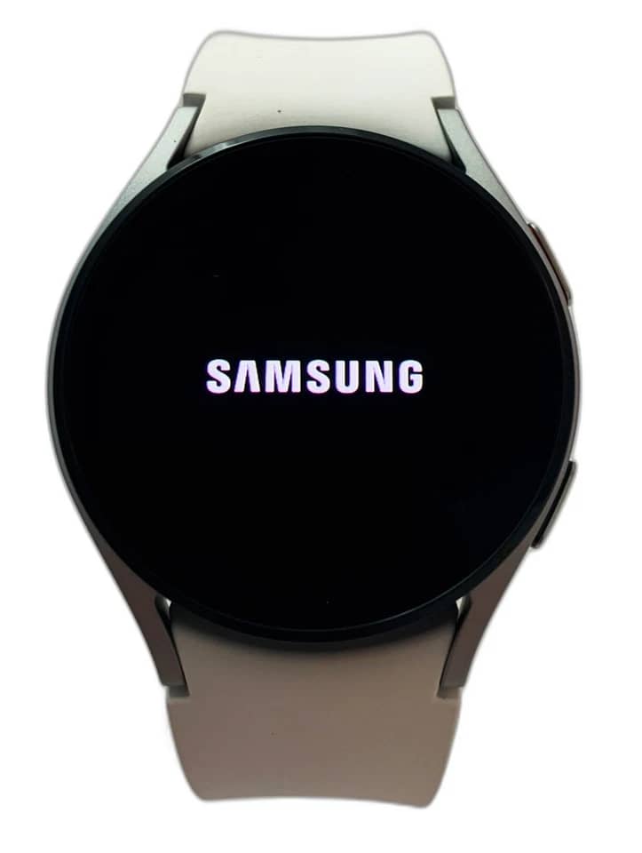 Samsung Galaxy Watch5 Smartwatches New Silver
