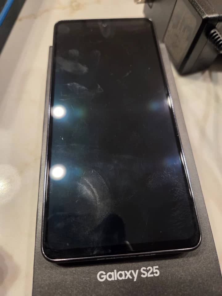 Samsung Galaxy A52 Cell Phones Black 32G New Unlocked