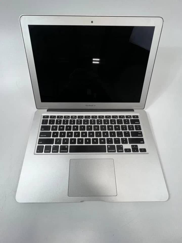 Apple MacBook Air (2015) Computers Refurbished - Excellent 128GB 4GB