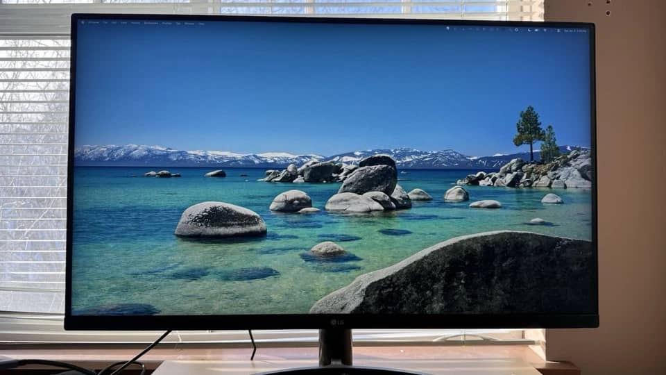 LG 32QN55T Monitors Used - Good Black